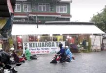Banjir Landa Makassar, Sejumlah Jalan Poros Tergenang