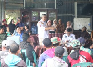 Mengawali Musim Tanam, Bupati Pinrang Turut Serta Bersama Masyarakat dalam Giat Mappalili