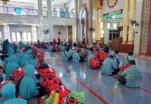 Bupati Pinrang Lepas 90 Orang Jamaah Umroh
