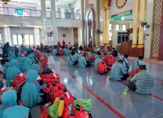 Bupati Pinrang Lepas 90 Orang Jamaah Umroh