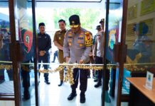 Kapolda Sulsel Resmikan Gedung Pelayanan SIM dan SKCK Polres Takalar