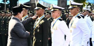 Presiden Prabowo Lantik 2.000 Perwira Remaja TNI dan Polri dalam Praspa 2025 di Istana Merdeka
